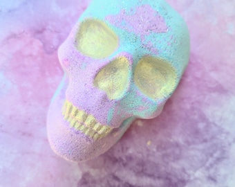 Skull Bath Bomb: Brazilian Bum Bum Scent, Hand-Painted