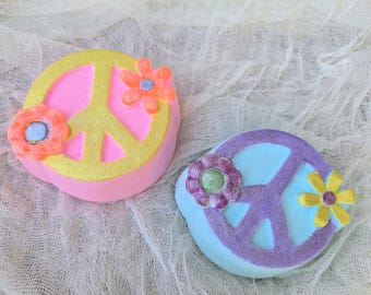 Groovy Peace Sign Bath Bomb - Flower Power - Hippie Gift