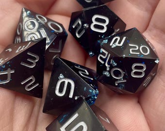 Seeker Of Truth Sharp Edge Dice Set (7) For Role Playing Games