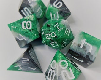 Aro Aurora Aromantic Pride Resin Sharp Edge Dice Set (7) For Role Playing Games, Dungeons and Dragons, RPG, TTRPG, DnD Dice Set, Handmade