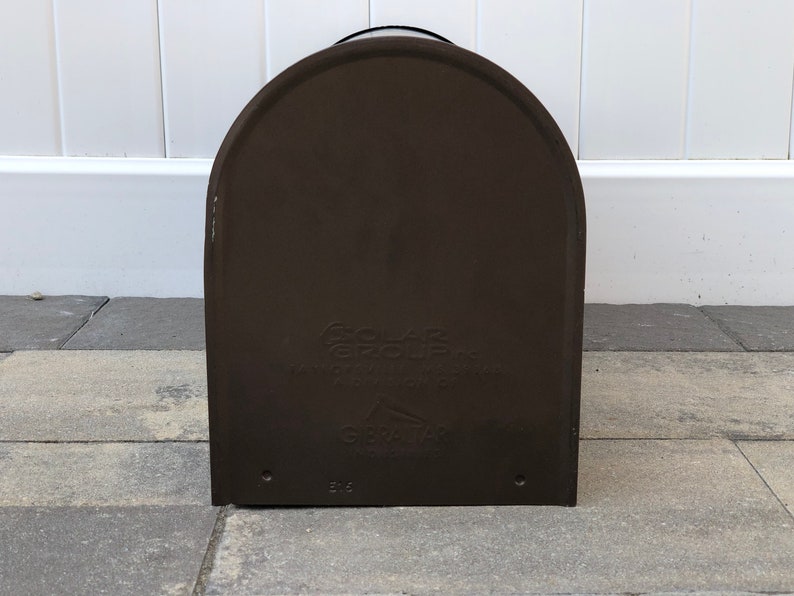 Vintage Metal Tin Mailbox US Mail Post Box Bronze Painted Steel Wedding Card Gift Holder Vintage Decor Manufactured by Gibraltar Industries