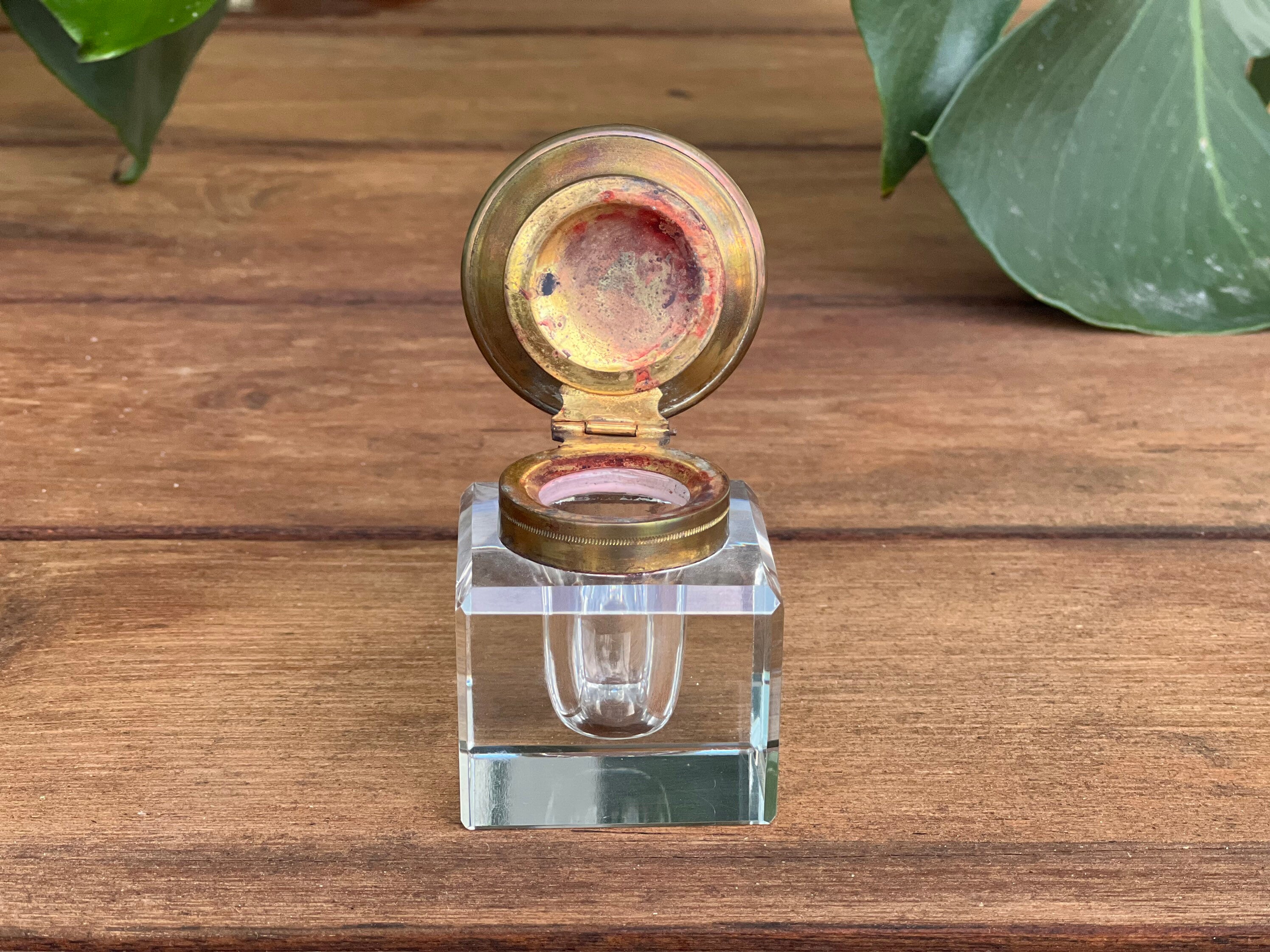 ヴィンテージインク壺 | 真鍮トップ | ガラスボディ | デスク