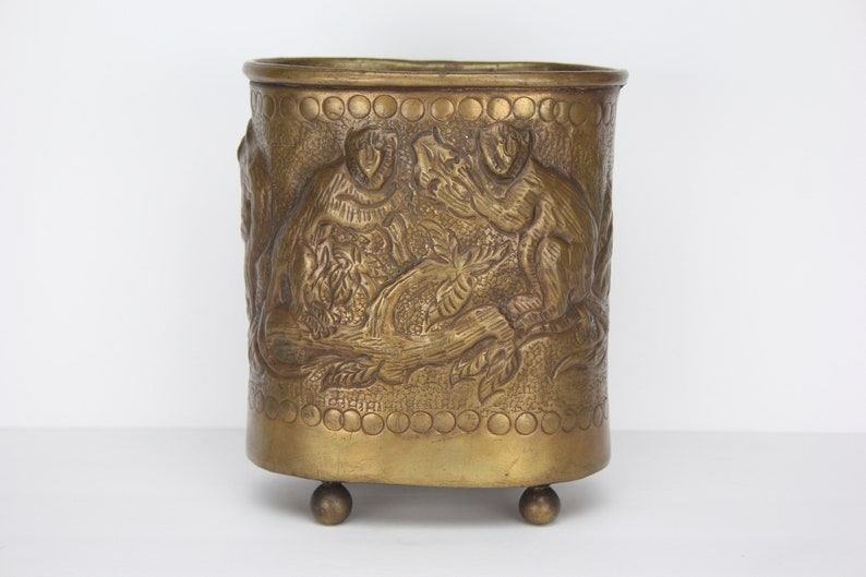 Vintage Brass Planter Castilian Imports Monkeys Jungle Apes Vintage Brass Planter Castilian Imports Monkeys Jungle Apes