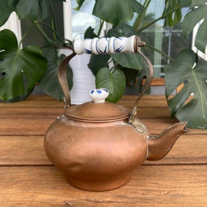 Vintage Copper Kettle | Teapot | Blue & White Delft Handle | Tin Lined | Tea Pot | Farmhouse Style Decor | Kitchen Accessories | Kitchenware