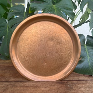 Vintage Copper Serving Tray | Floral Engraved | Etched Flower | Metal Charger Dish | Round Platter | Serveware | Oxidized Tableware