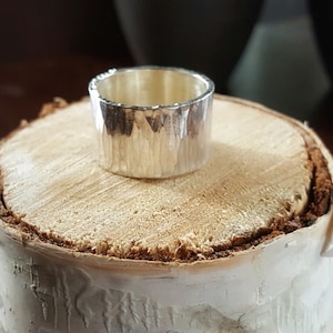 Wide Silver Hammered Ring, US 8.5