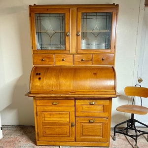 Hoosier Style Queen Cupboard With Cylinder Front and Glass Doors Early 1900s
