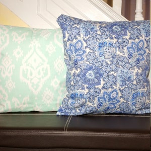 Örngott: Blå paisleydamast, Ikat Raji mintgrönt och vitt örngott