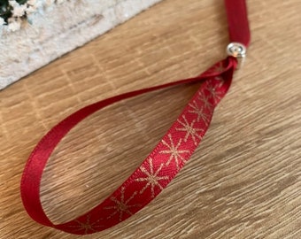 Red and gold Christmas bracelet