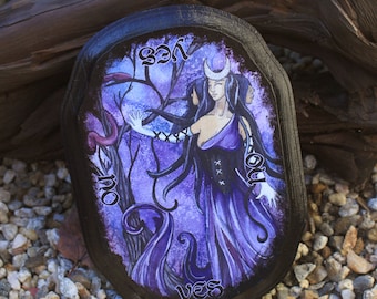 Hecate Pendulum Board // Divinación Diosa Griega de la Muerte Hekate