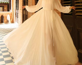 flowy maxi dress for wedding