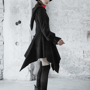 Schwarzer Wintermantel, große Kapuzenmantel, Wolle Winterjacke, minimalistischen Mantel, ausgestattet Mantel, Frauen Wintermantel
