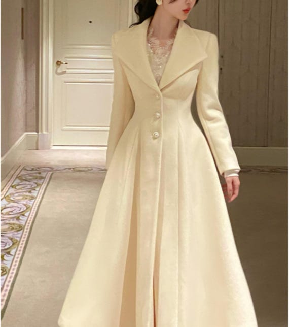 【Ameri】EMBROIDERY BIG COLLAR COAT Ameri】EMBROIDERY BIG COLLAR COAT