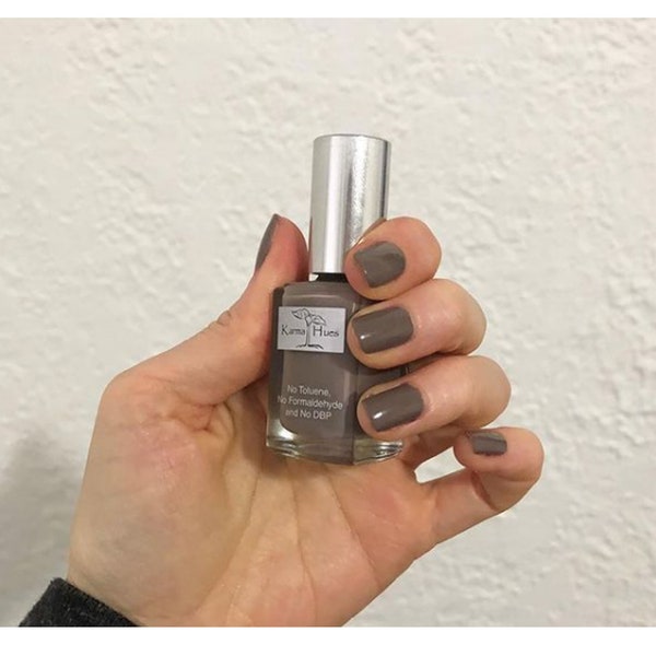 Karma Organic Natural Nail Polish-Non-Toxic Nail Art, Vegan and Cruelty-Free Nail Paint (Planet Earth)