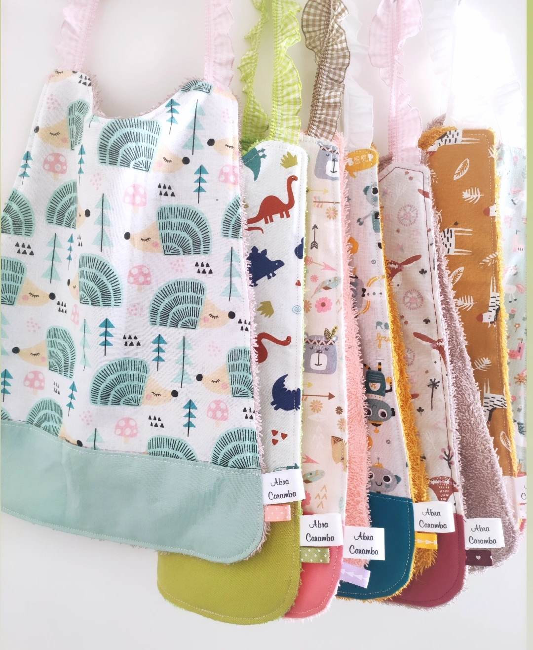 Kindergarten canteen towel - large bib - elastic towel