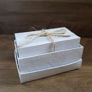 50-100 Stück sortierte weiße Visitenkarten / umweltfreundliche Visitenkarten / bereit für Ihre Geschäftsstempel / handgemachtes weißes Recyclingpapier