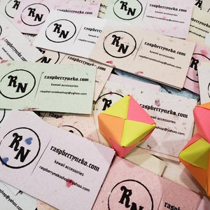 Umweltfreundliche, sortierte Visitenkarten 100 Stück/ Handgefertigte, recycelte, sortierte Botanicals-Visitenkarte mit Aufdruck/ Individueller Aufdruck in sortierter Karte
