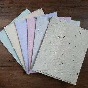 Juego de 6 sobres y tarjetas surtidos/ Sobre y tarjeta de papel reciclado/ Tarjetas recicladas hechas a mano/ Tarjetas de felicitación hechas a mano