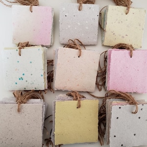 100 pcs. 3&quot; x 3&quot; assorted writing note card tags pre-strung with jute twine/ Pastel-colored tags / Tags/ Blank gift tags