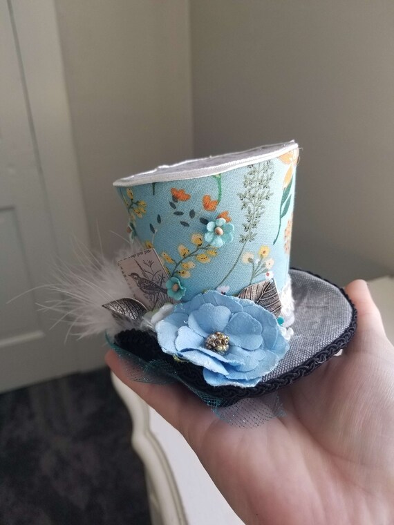 Buy Light Blue Floral Vintage Inspired Mini Top Hat  display picture 3