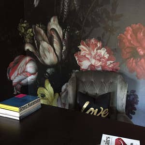 Tapeta Dutch Dark Classic Floral Removable, Fototapeta ścienna, Odklej i przyklej, Tapeta kwiatowa, Samoprzylepna, Tymczasowa tapeta #14