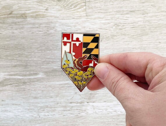 Maryland Flag | Banner | Enamel Pin | Crab | Black Eyed Susans
