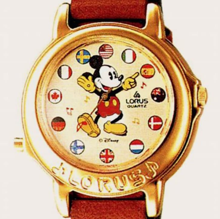 New Mickey Disney Flag Musical Watch Plays Small World  display picture 3