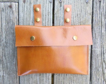 Chestnut brown leather bike handlebar bag 3-4 oz hide with heavy duty snaps - vintage cruiser style - semi-aniline finish -made in USA - C
