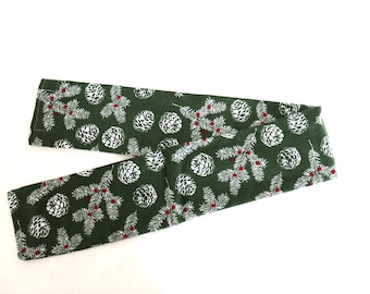 UN-FILLED 30&quot; - 40&quot; Door Draft Stop cotton flannel fabric Pinecone Balsam Fir tree branch berries Christmas snake handmade window
