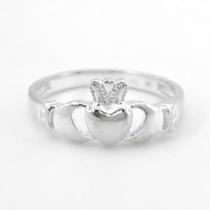 Sterling Silver Claddagh Ring: Irish Love & Friendship Jewelry