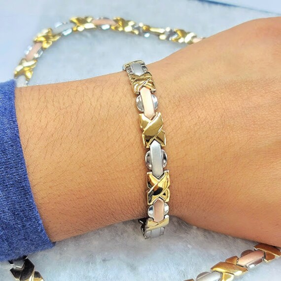 Xoxo necklace 2024 and bracelet set