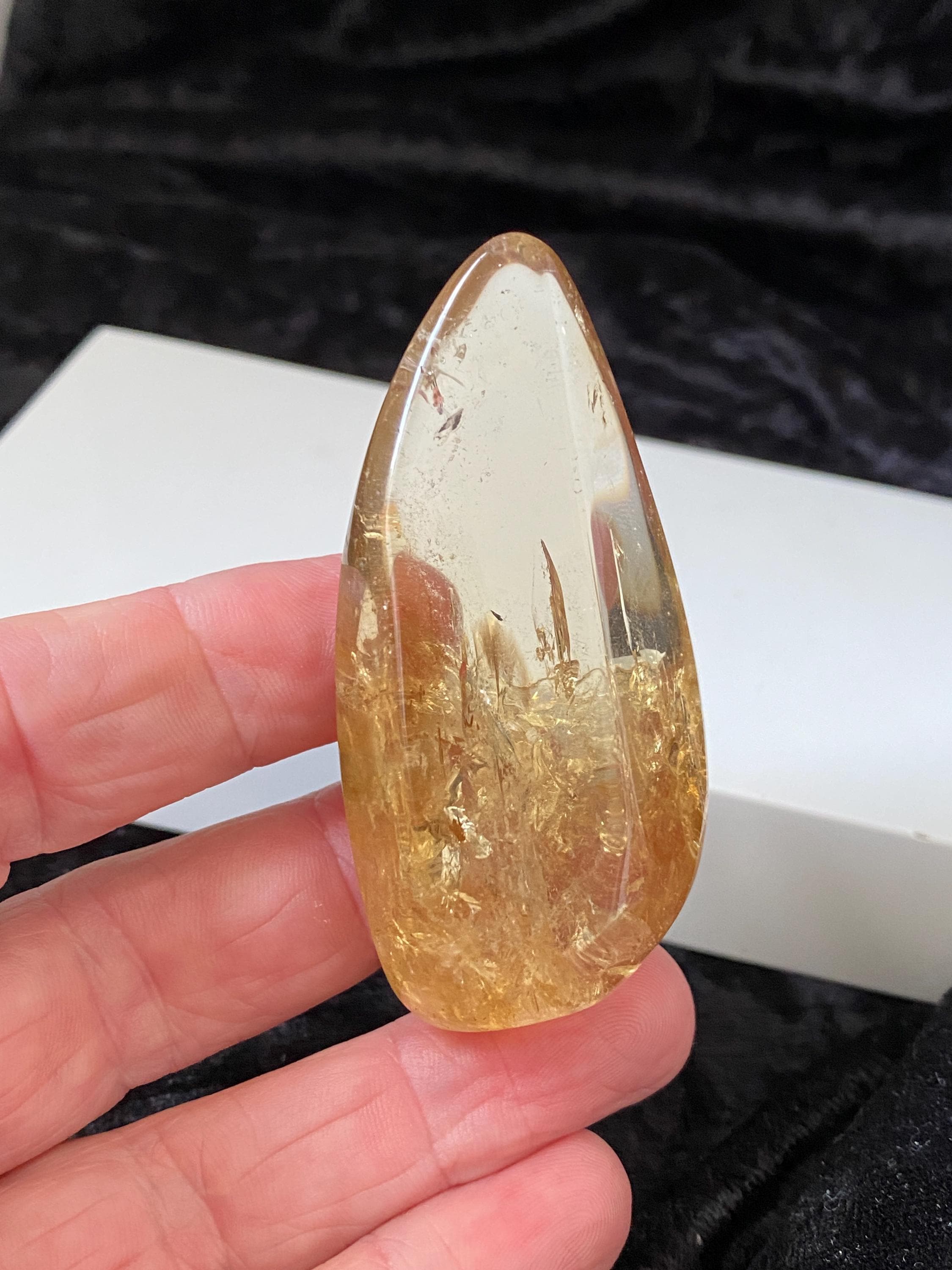 【金運上昇】MN39瑪瑙シトリンハート⭐️トルマリン・カルサイト共生⭐️財運.商売 Amazon.co.jp: 金運上昇MN39瑪瑙シトリンハート トルマリンカルサイト