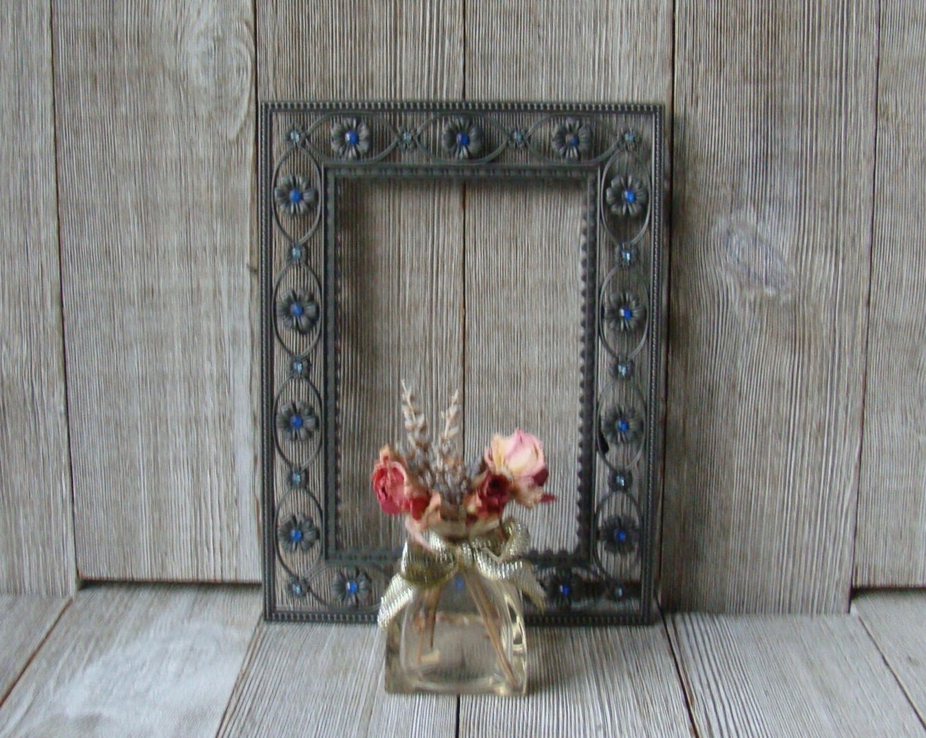 Picture Frames- Wood Cut Out Framed (4X6) – The Silver Strawberry