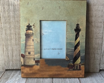3 1/2 x 5 Vertical Lighthouse Frame