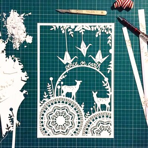 Set of 6 Christmas Peace on Earth Cards, Winter Woodland Papercut Print, A6 Notecards, Paper Crane & Deer Patterned Cards, Blue and Pink bild 5