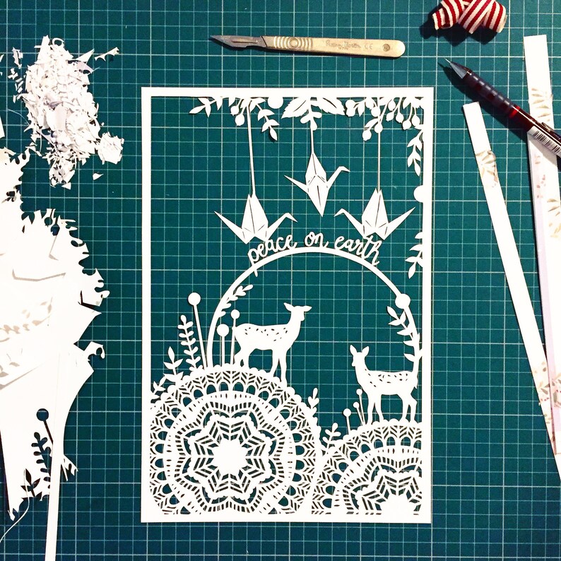 Set of 6 Christmas Peace on Earth Cards, Winter Woodland Papercut Print, A6 Notecards, Paper Crane & Deer Patterned Cards, Blue and Pink bild 5