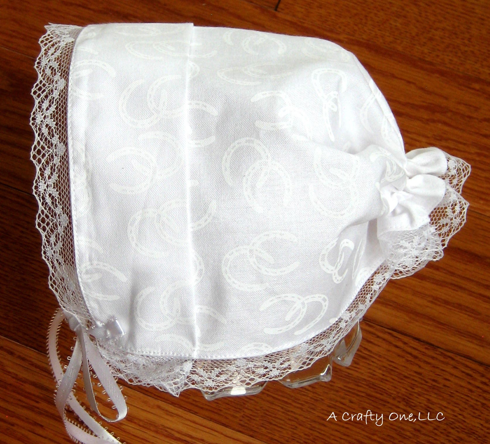 Hanakimi® Lace Christening Bonnet with Detachable Flower Handmade(Newborn-3 Years)