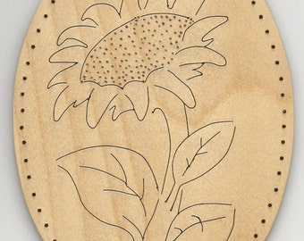 SUNFLOWER #121, pine needle basket base, 5"x7' oval