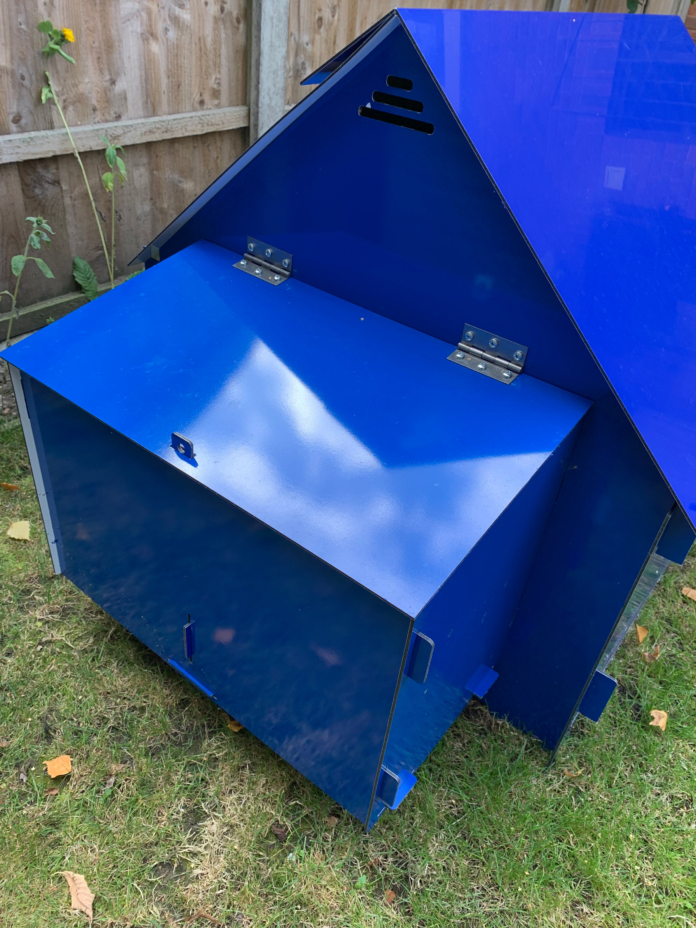 DIY Flat Pack Style Chicken Coop Suitable for 46 Chickens Etsy UK