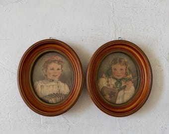 Vintage Oval Framed Art Prints Wall Pictures Boy Girl Musical Instruments Set of 2