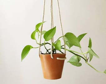 HANGING PLANTER - SMALL