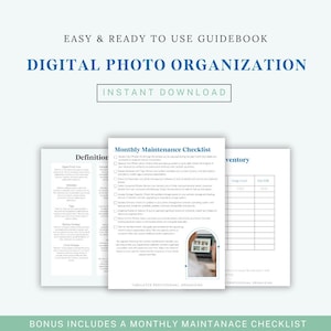 Pode incluir: Um guia de organização de fotos digitais com uma lista de verificação e uma tabela de inventário. O guia inclui uma definição de termos, uma lista de verificação de manutenção mensal e uma tabela de inventário de fotos. A lista de verificação inclui tarefas como revisar novas fotos, fazer backup das fotos e organizar as fotos. A tabela de inventário inclui colunas para a contagem de imagens e o tamanho em KB.