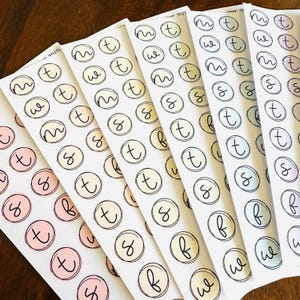 Dagen van de week cirkels - weekdag Bullet Journal-stickers - dagstickers - kalenderstickers - zwart-wit plannerstickers - tekststickers