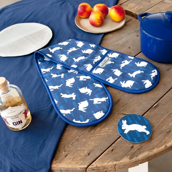 Rabbit Print Double Oven Gloves - oven mitt - pot holder - animal print -  kitchenware - kitchen textiles - baking mitts - patterned