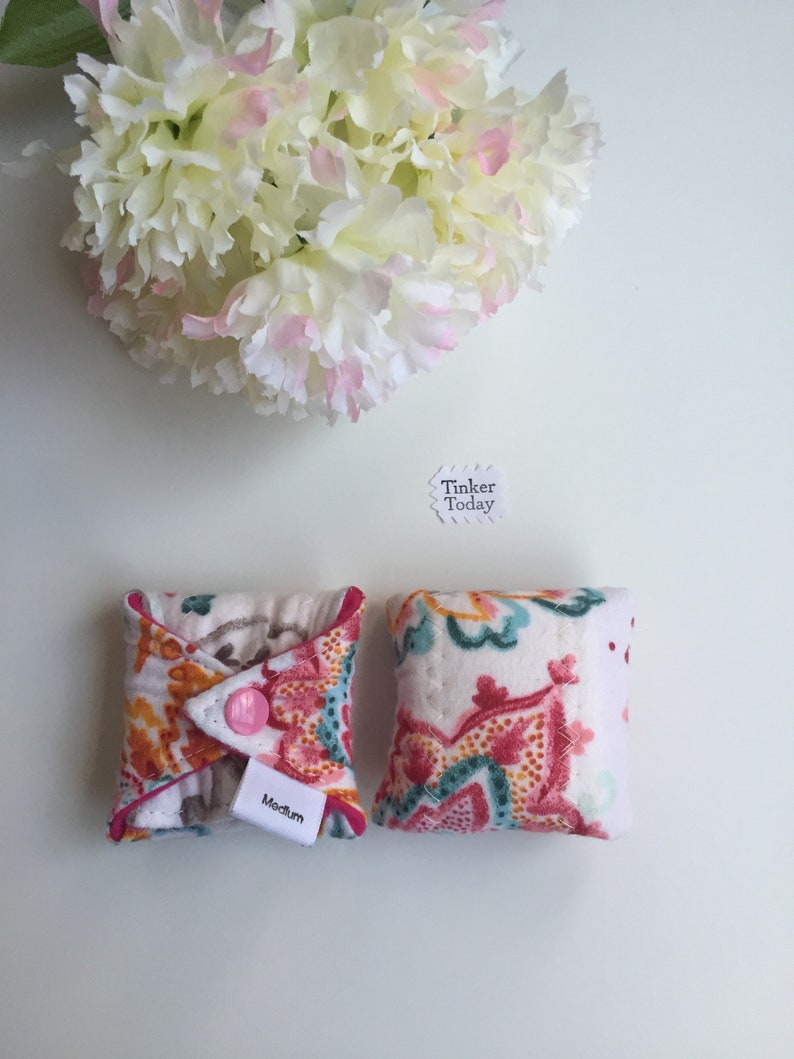 Reusable Cloth Pad Paisley Flowers