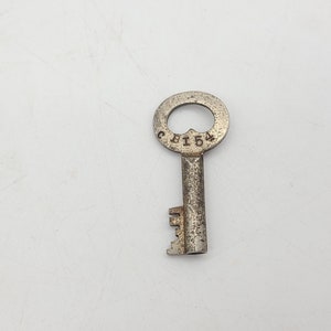 Eagle Lock Co # OB154 Steamer/Trunk Antique luggage key