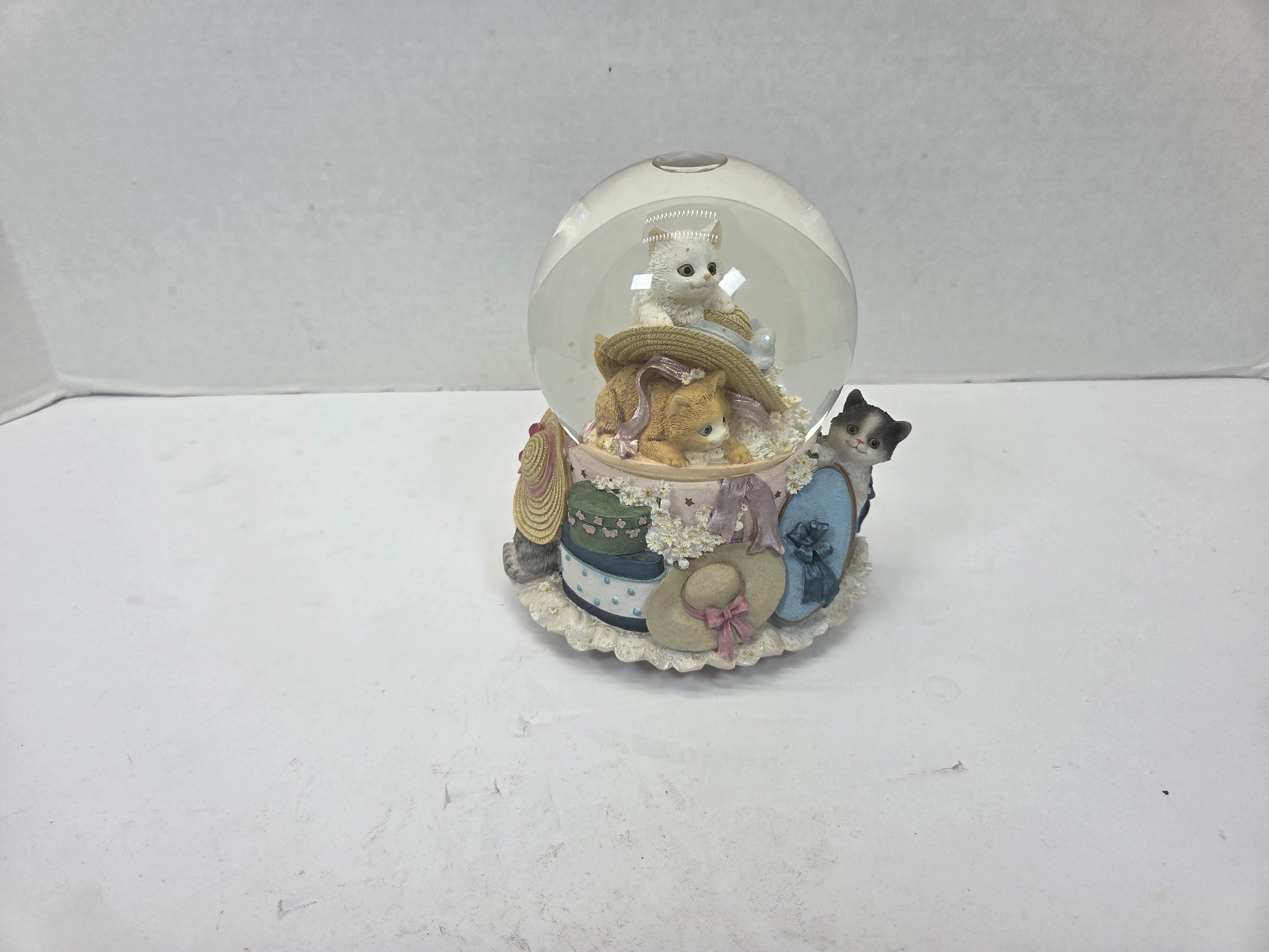 サンフランシスコ オルゴール カンパニー 帽子をかぶった猫のスノー