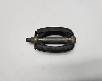 Single Vintage Schwinn Bow Pedals 1/2 in Block Pedals Original