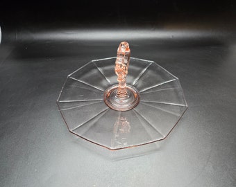 Rosa fördjupningsglas utan etsning eller mönsterhantering, serveringsbricka för sandwich, 11"