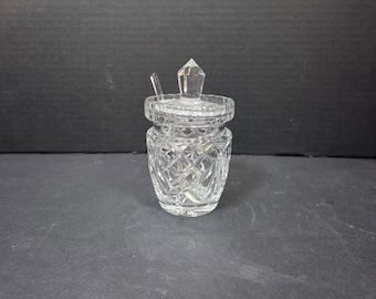 Vintage kristall syltburk eller senapsburk med lock och glassked